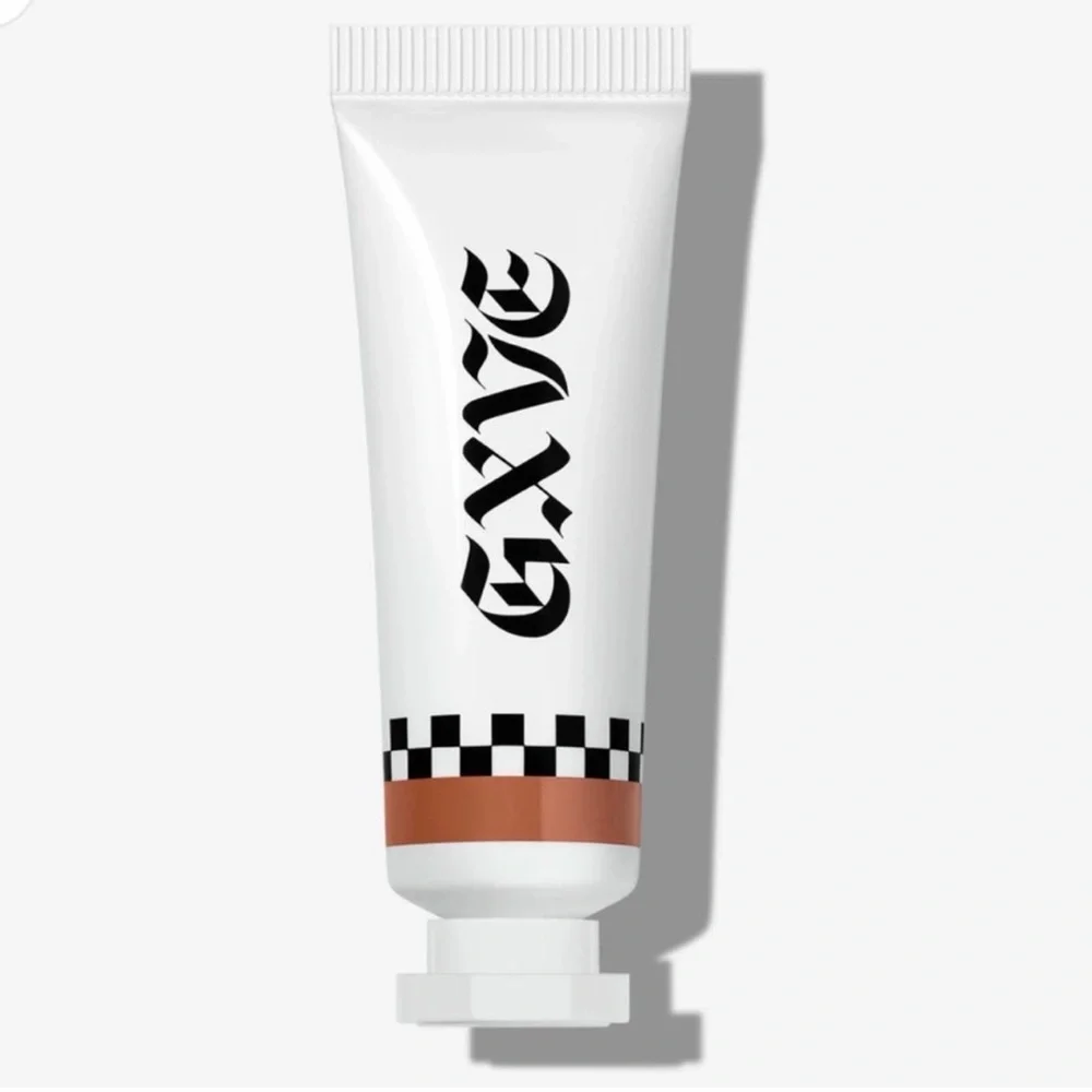 GXVE Paint It Up 24 hr. Cream Eyeshadow color-  Bouncing Shoes